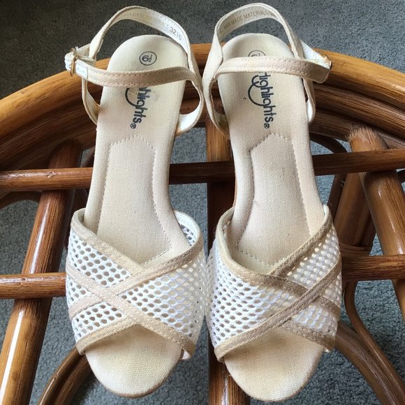 Highlights Shoes - Highlights - White & Tan Wedge Sandals 6 1/2